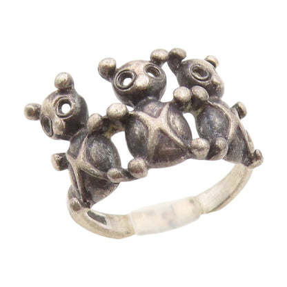 925 Sterling Silver Vintage Ring Teddy Bear Group Cutout Band  Sz 5  RG34200