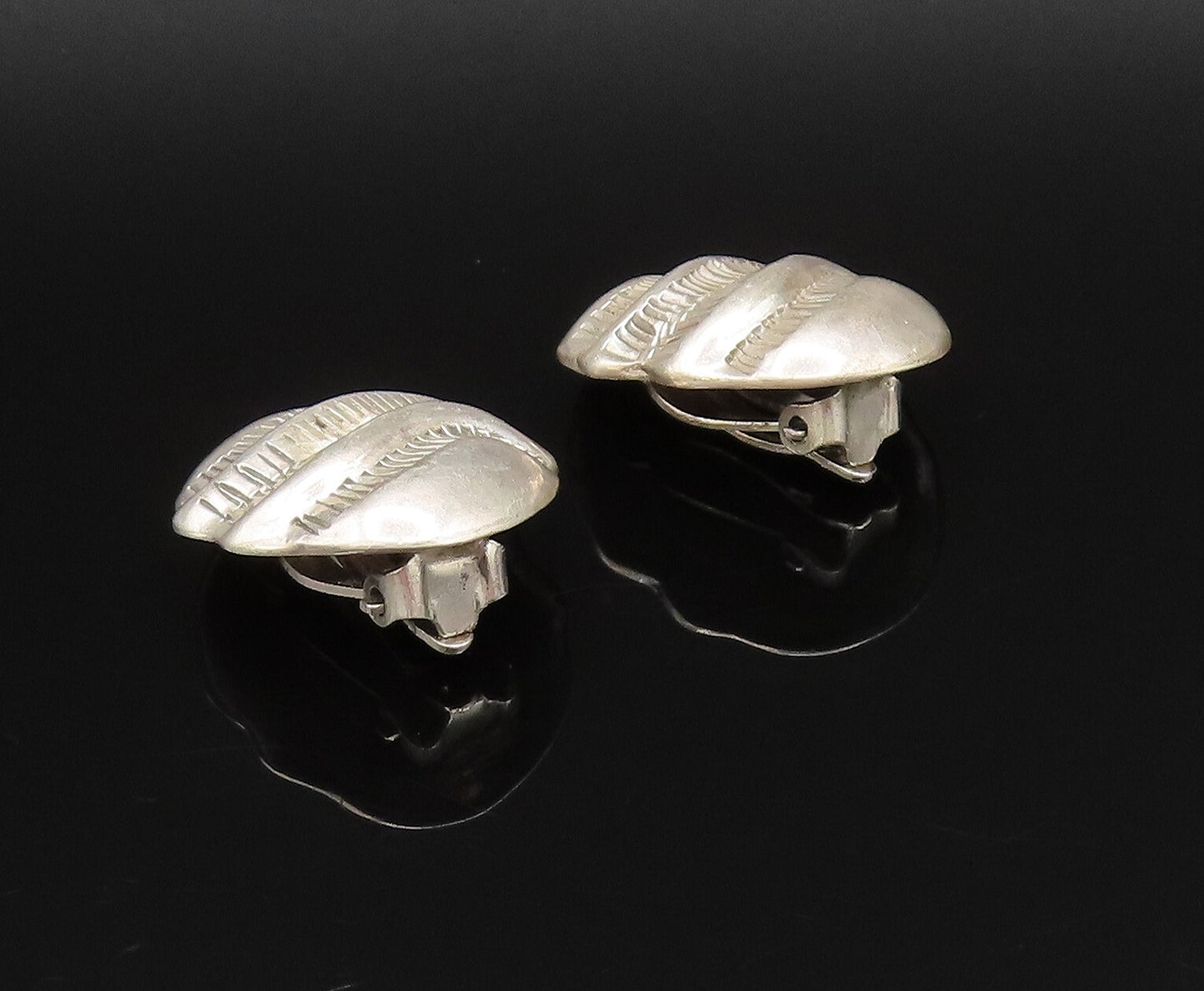 MEXICO 925 Silver  Vintage Etched Wavy Ribbed Non Pierced Earrings  EG12030