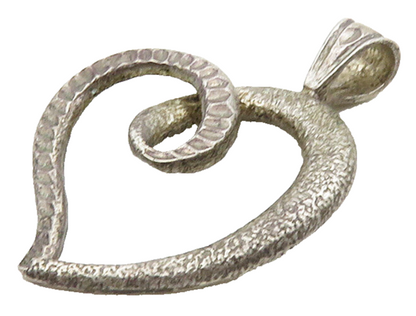 925 Sterling Silver  Vintage Etched Detail Open Love Heart Pendant  PT12385