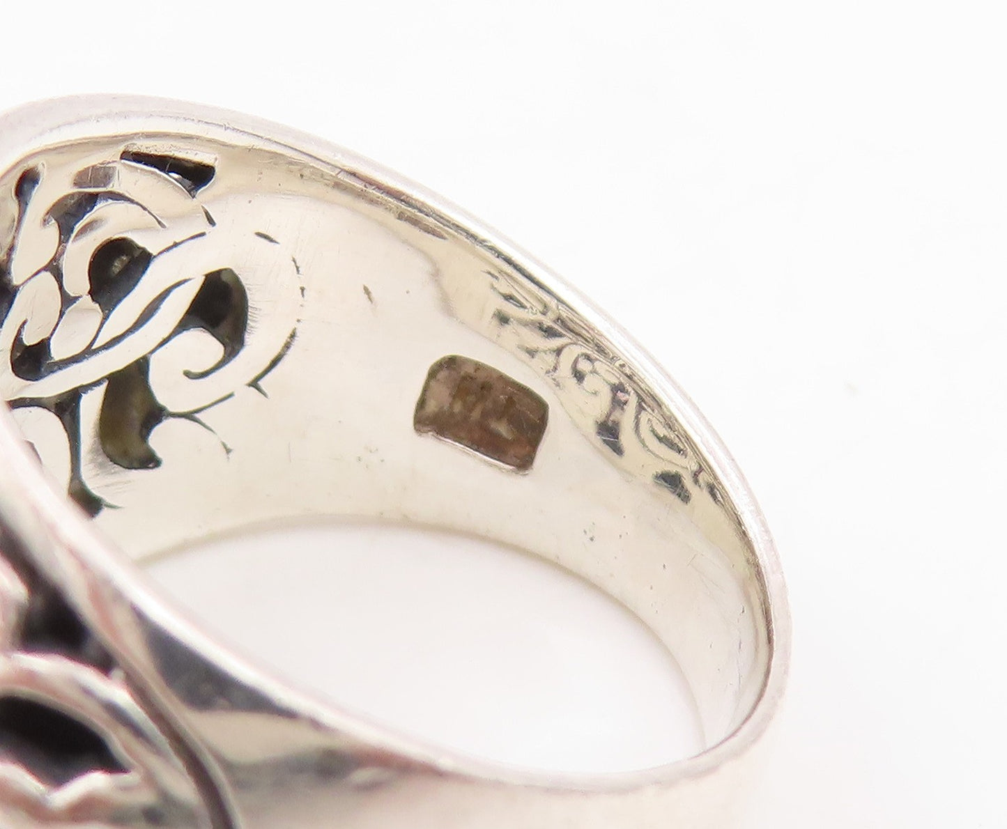925 Sterling Silver Vintage Ring Intricate Open Scrollwork Dome  Sz 7  RG34965