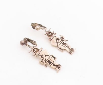925 Sterling Silver Vintage Earrings NAVAJO Solid Carved Musician  EG13239