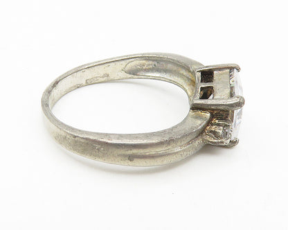 925 Silver  Vintage Cubic Zirconia Solitaire With Accents Ring Sz 7.5  RG11055