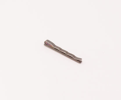 925 Sterling Silver  Vintage Minimalist Red And Black Stripe Tie Pin  TR3485