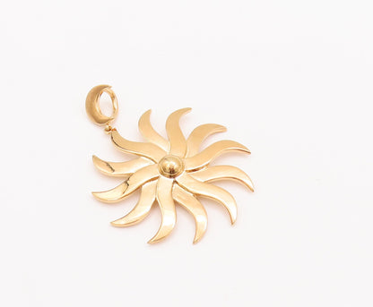 925 Sterling Silver Vintage Pendant Gold Plated 3D Carved Dangling Sun  PT22930
