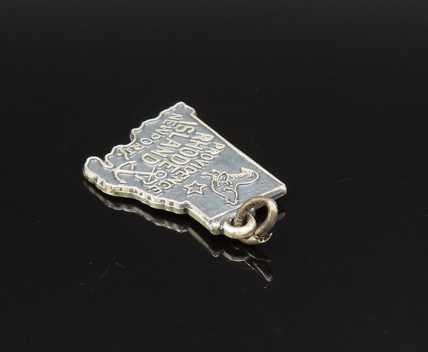 925 Sterling Silver  Vintage Rhode Island State Souvenir Pendant  PT21070
