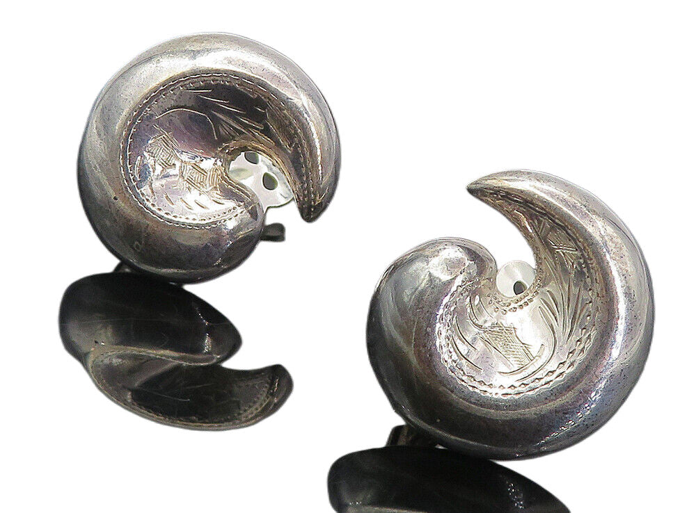 925 Sterling Silver  Vintage Shiny Etched Swirl Non Pierce Earrings  EG4055