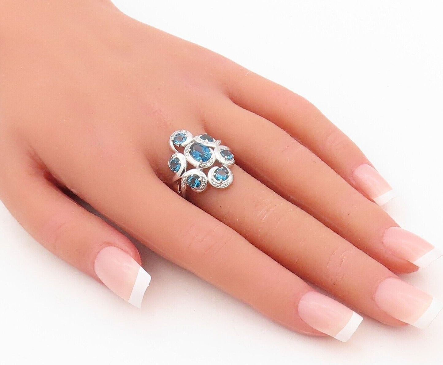 925 Sterling Silver Vintage Ring Oval Floral London Topaz Inlay Sz 7.5 RG30326