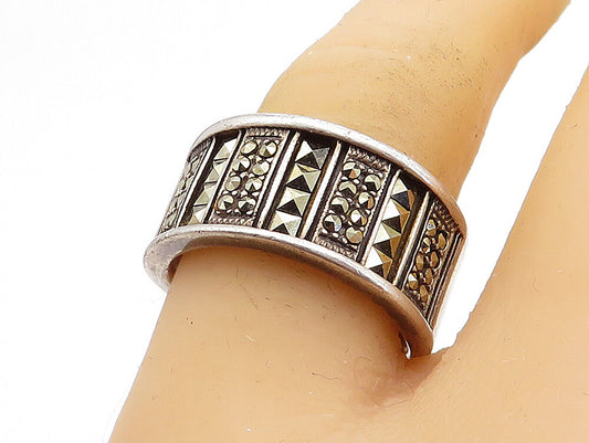 925 Sterling Silver  Vintage Shiny Marcasite Decorated Band Ring Sz 8  RG3666