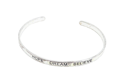 925 Sterling Silver Vintage Hope Dream Believe Stamped Cuff Bracelet BT3216