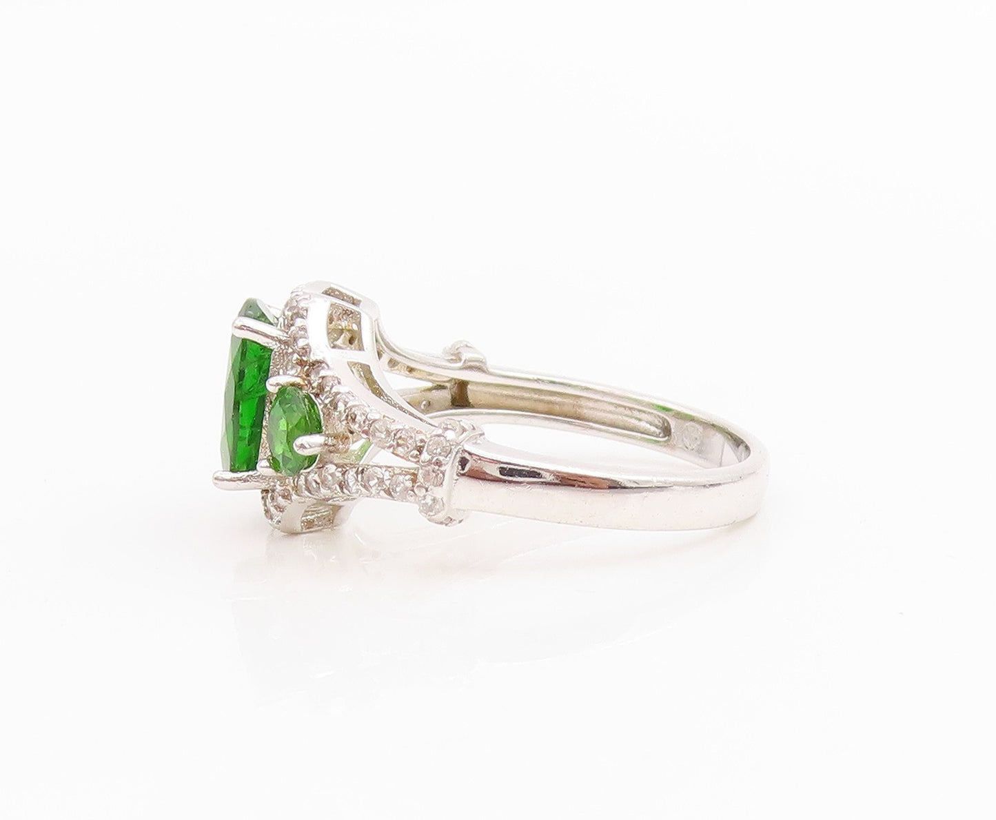 925 Sterling Silver Vintage Ring Sparkling CZ Halo Statement Band  Sz 6  RG33847