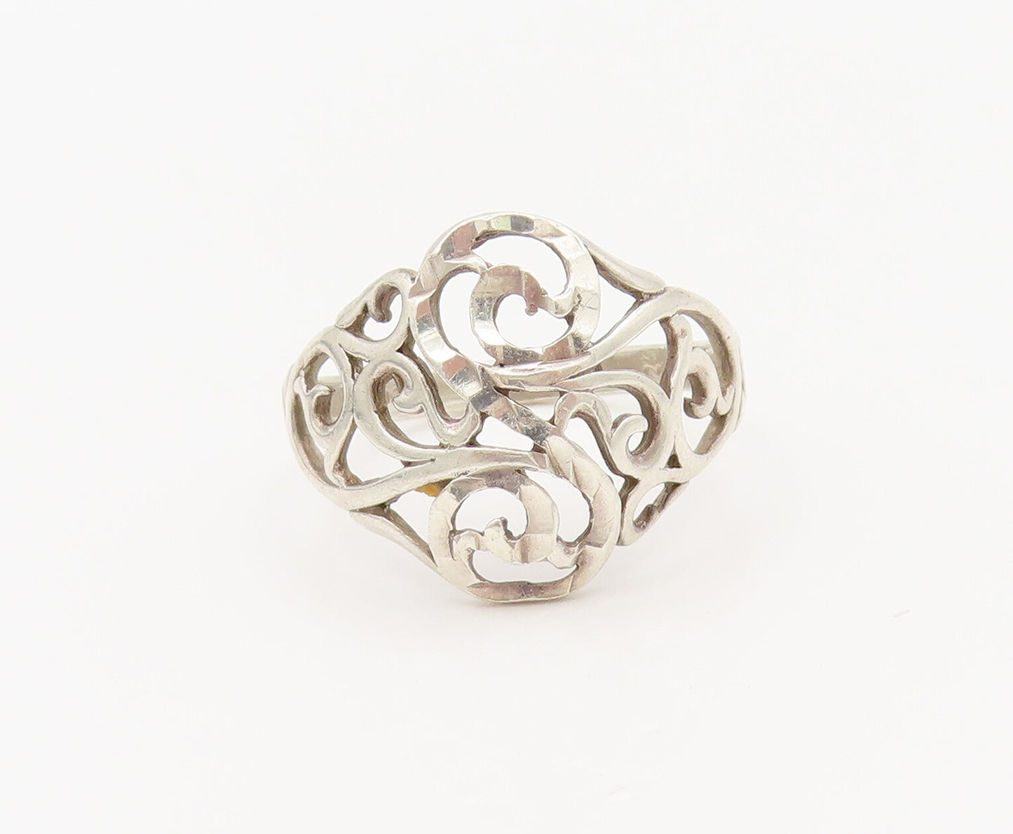 925 Sterling Silver  Vintage Swirly Solid Stencil Carved Ring Sz 7.5  RG27359