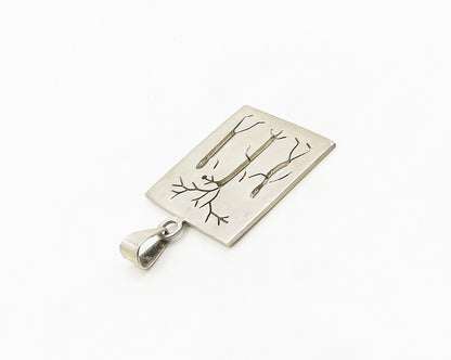 925 Sterling Silver  Vintage Adam & Eve Apple Scene Cutout Pendant  PT14418