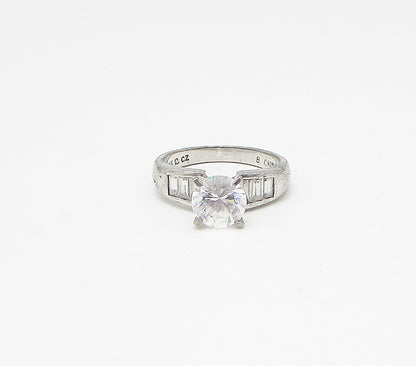 925 Sterling Silver  Vintage White Cubic Zirconia Band Ring Sz 8  RG3226