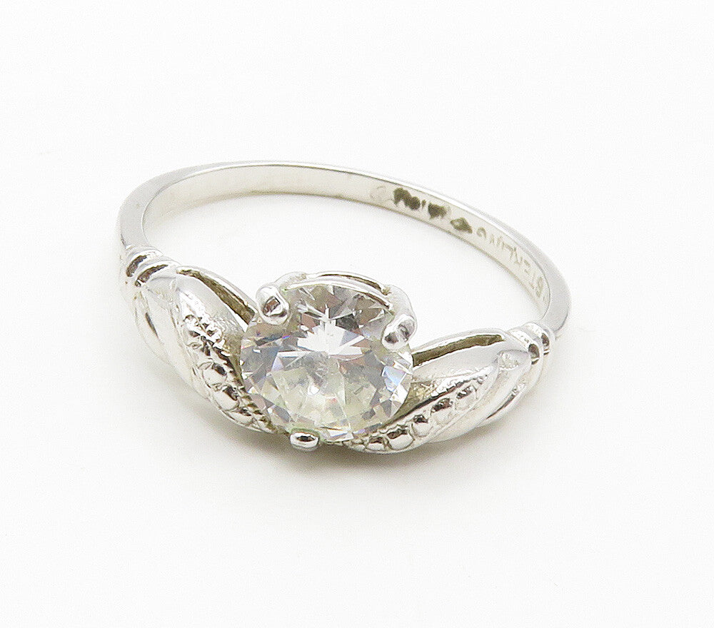 925 Sterling Silver  Sparkling Cubic Zirconia Solitaire Ring Sz 8  RG15507