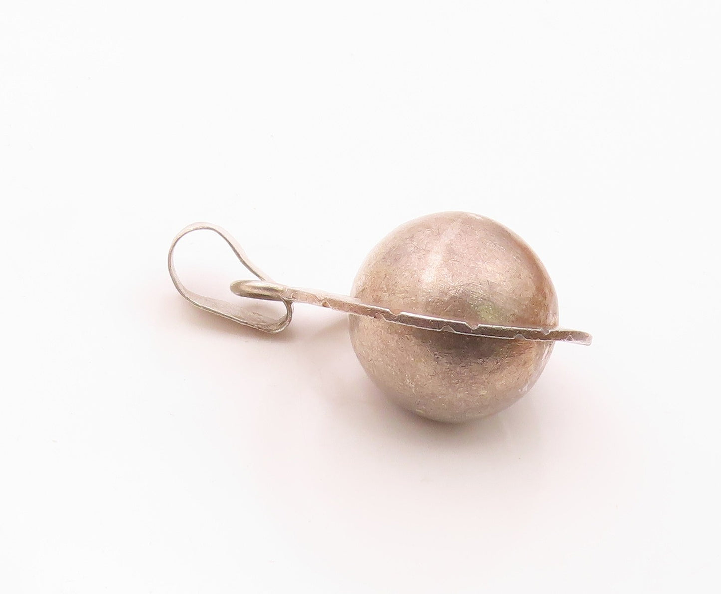 925 Sterling Silver  Vintage Etched Detail Sphere Pendant (SPINS)  PT18581