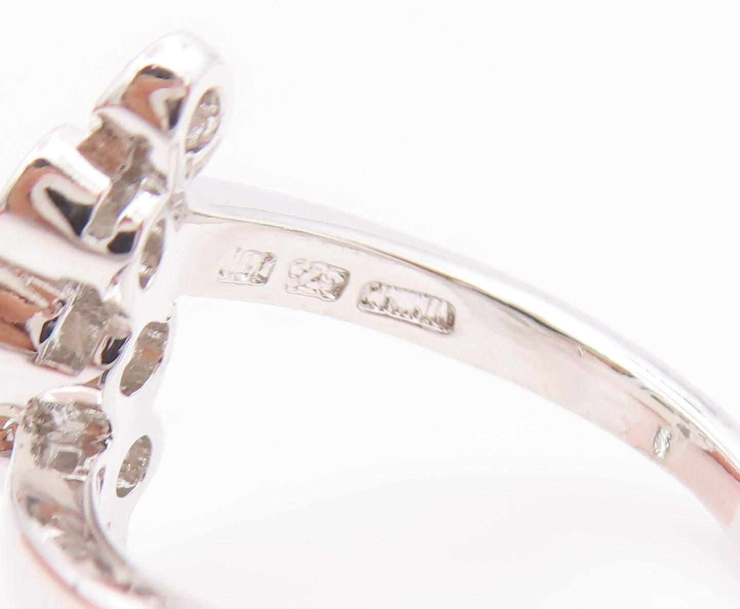 925 Sterling Silver Vintage Ring Bezel Set CZ Pebble Scatter  Sz 6.5  RG35827