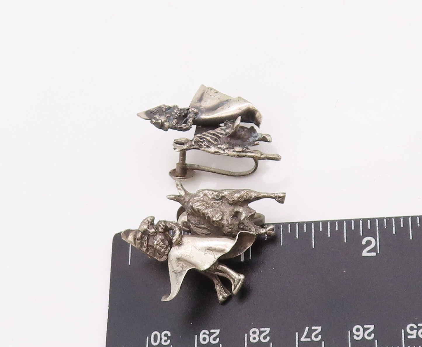 925 Sterling Silver Vintage Earrings Solid 3D Carved Matador  EG13215
