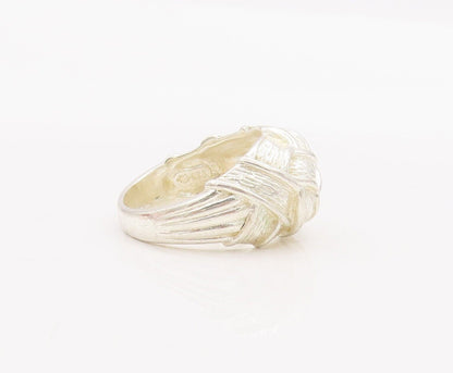 925 Sterling Silver Vintage Ring Domed Solid Carved Trellis Ribbon Sz 7  RG28341