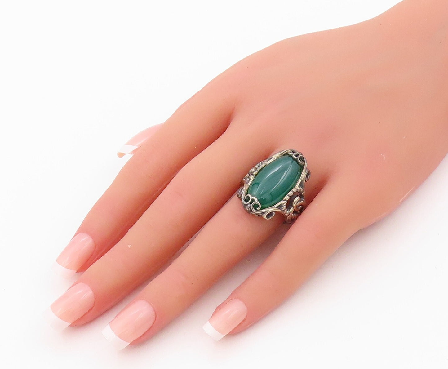 925 Sterling Silver Vintage Ring CAROLYN POLLACK Oval Jade  SZ 8.5 RG32071