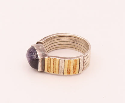 18K GOLD & 925 Silver  Vintage Goldstone Two Tone Band Ring Sz 7.5  RG26569