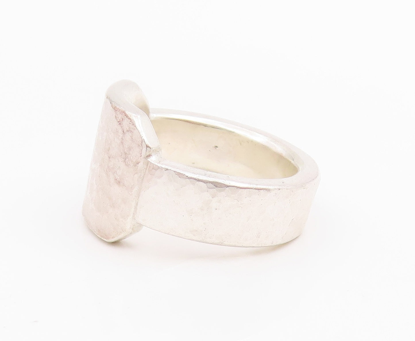 925 Sterling Silver Vintage Ring Modernist Solid Hammered Band  Sz 7.5  RG34503