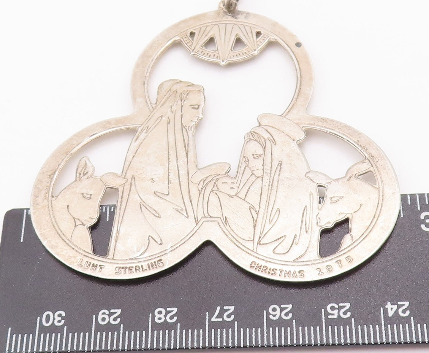 925 Sterling Silver Vintage Pendant LUNT 1975 Solid Jesus Birth Carved  PT22953