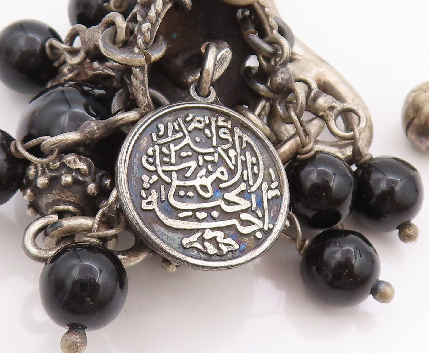 925 Sterling Silver Vintage Key Chain Ethnic Bohemian Black Beaded Design TR3975