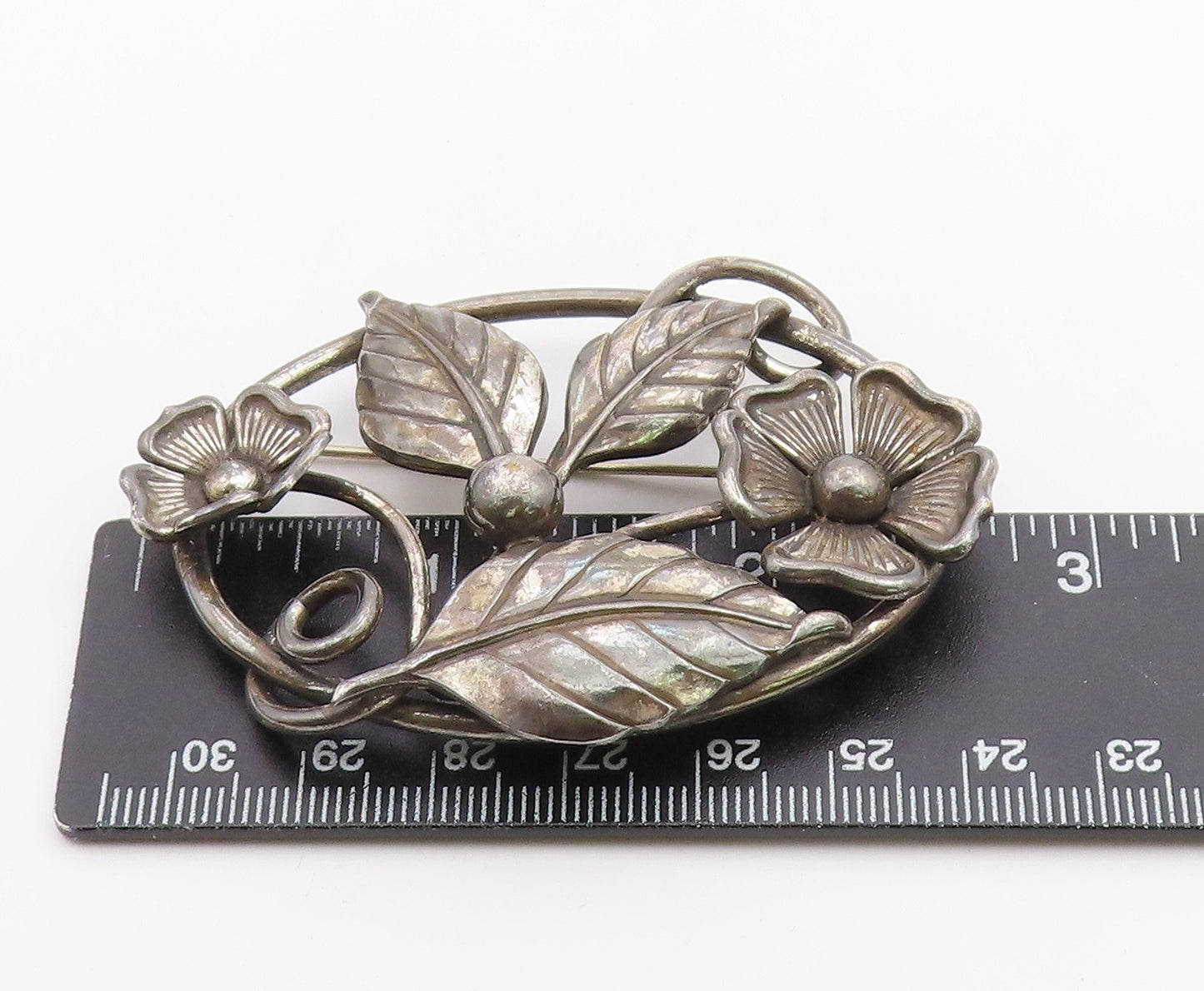 925 Sterling Silver  Vintage Oxidized Flowers Motif Oval Brooch Pin  BP4391
