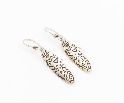 925 Sterling Silver Vintage Earrings WOODS Trible Design Etched  EG13517