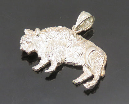 925 Sterling Silver  Vintage Shiny American Bison Animal Pendant  PT14972