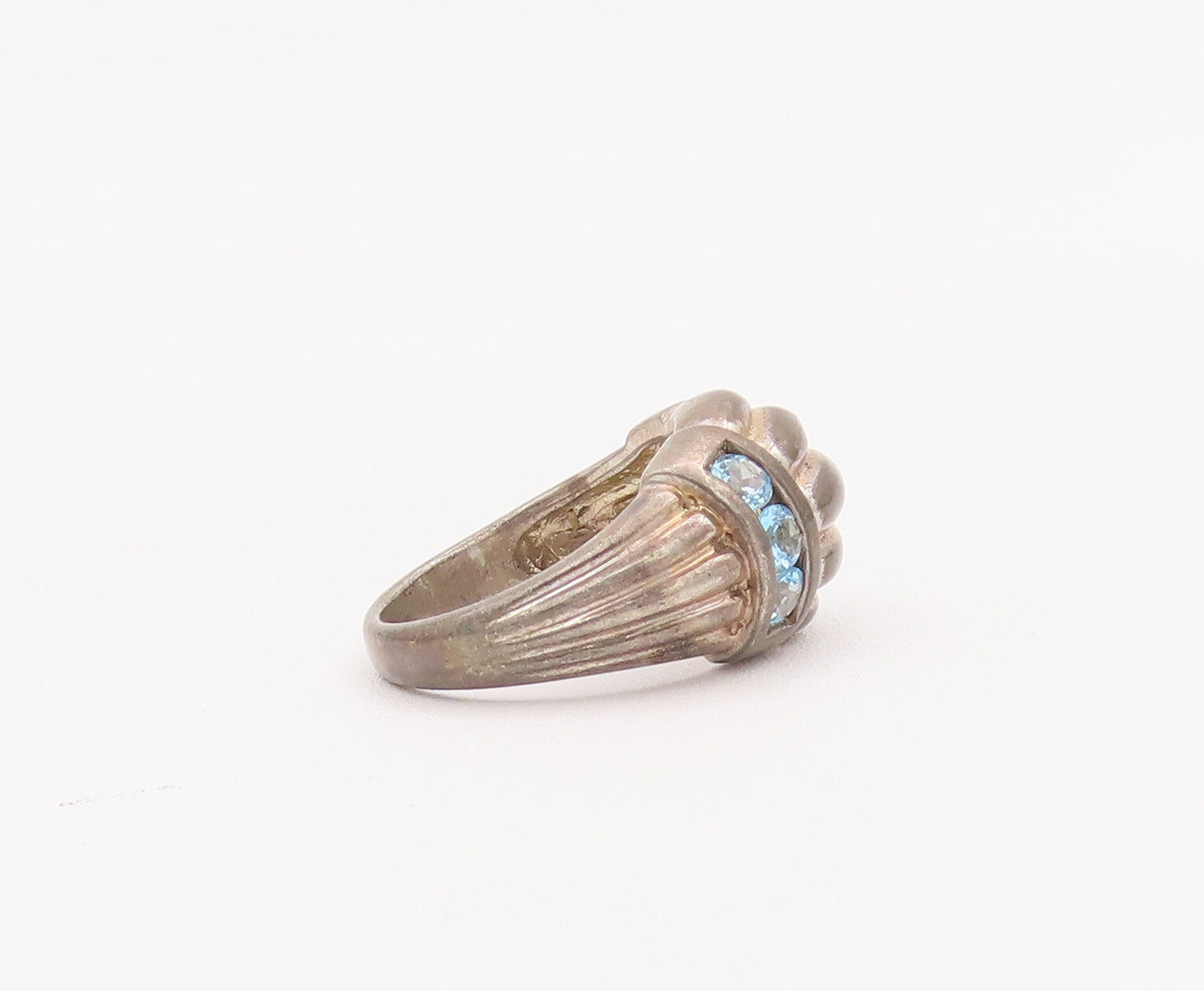 925 Sterling Silver Vintage Ring Domed Grooved Blue CZ Bands  Sz 6  RG28059