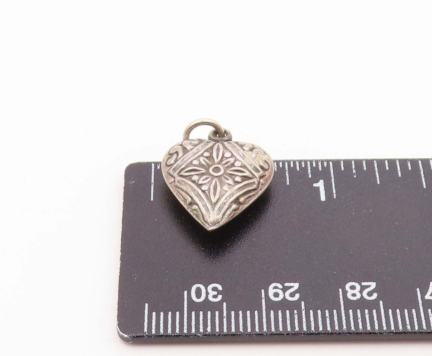 925 Sterling Silver  Vintage Floral Detailed Love Heart Pendant  PT21361