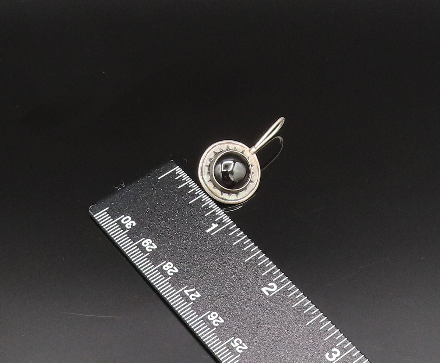 925 Sterling Silver  Vintage Black Onyx Etched Star Drop Earrings  EG11924