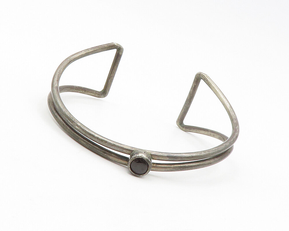 925 Sterling Silver  Vintage Cabochon Cut Black Onyx Cuff Bracelet  BT5255