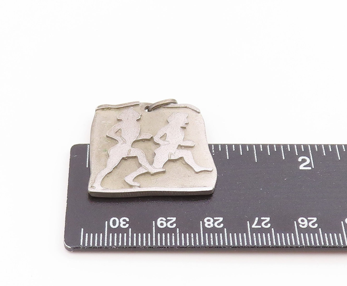 925 Sterling Silver Vintage Pendant Modernist Athletic Runners Medal  PT26282