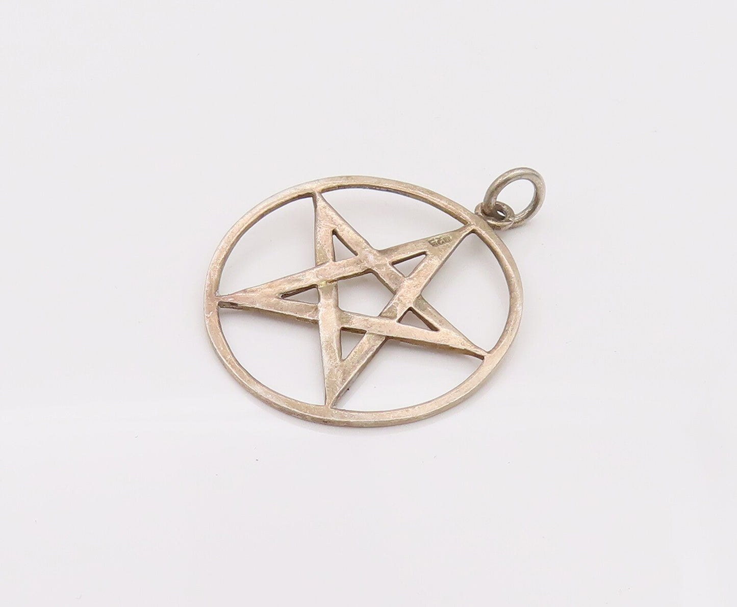 925 Sterling Silver  Vintage Masonic Star Incircle Cutout Pendant  PT22095