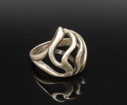 925 Sterling Silver  Vintage Openwork Swirl Dome Ring Sz 5.75  RG26071