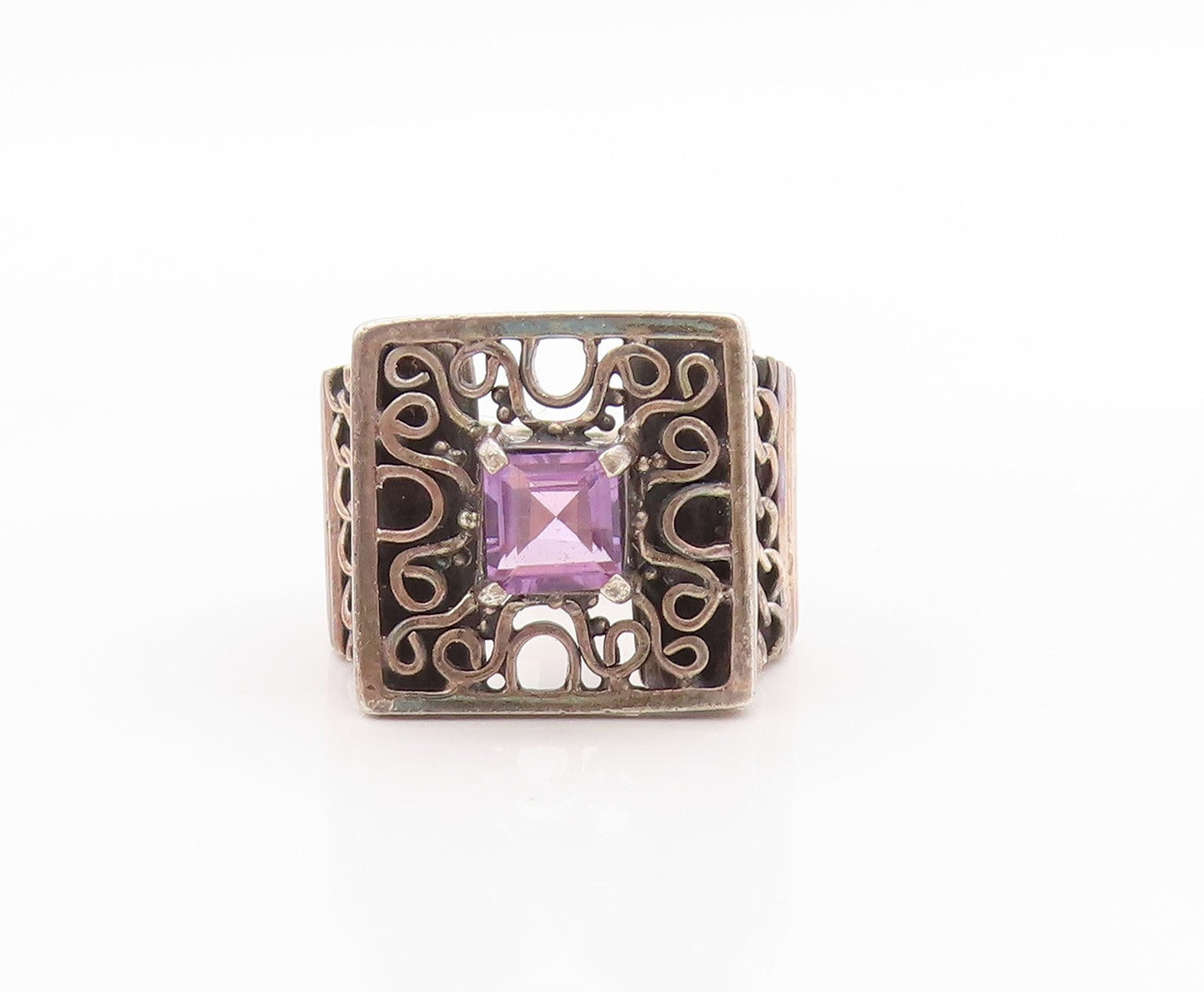925 Sterling Silver Vintage Ring Amethyst Etched Swirly Cut Out  Sz 6  RG33578