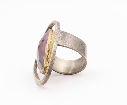 925 Sterling Silver Vintage Ring Modernist Faceted Ruby Band  Sz 8  RG36554