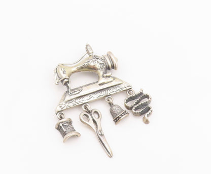 925 Sterling Silver Vintage Brooch Sewing Machine With Dangling Charms  BP11686
