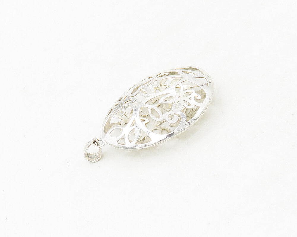 925 Sterling Silver  Shiny Floral Vine Cutout Oval Pendant  PT13932