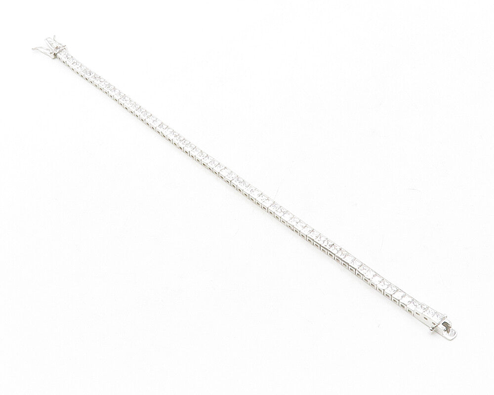 925 Sterling Silver  Sparkling Cubic Zirconia Square Tennis Bracelet  BT4977