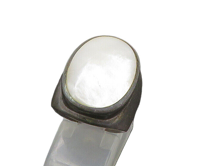 925 Sterling Silver  Vintage Mother Of Pearl Cocktail Ring Sz 6  RG21678