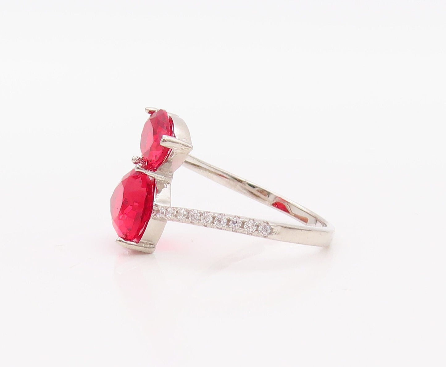925 Sterling Silver Vintage Ring Drop Cut Red & White CZ Bypass  Sz 7.5  RG30288