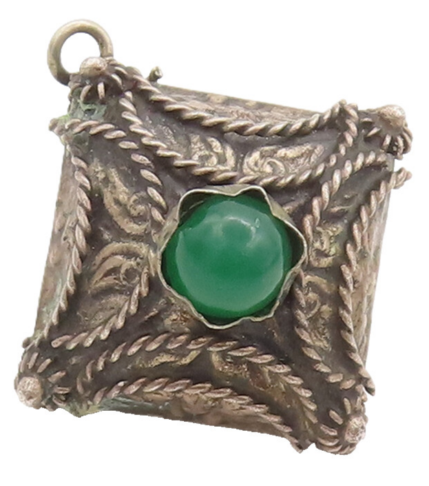 925 Sterling Silver Vintage Pendant Agate Twisted Rope Carved Square  PT22732