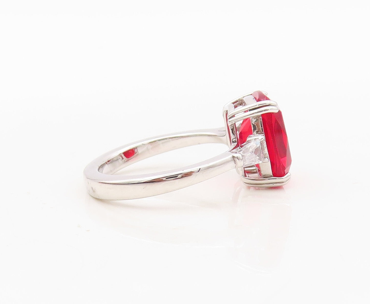 925 Sterling Silver Vintage Ring Rectangle Cut Red & White CZ  Sz 7  RG30465