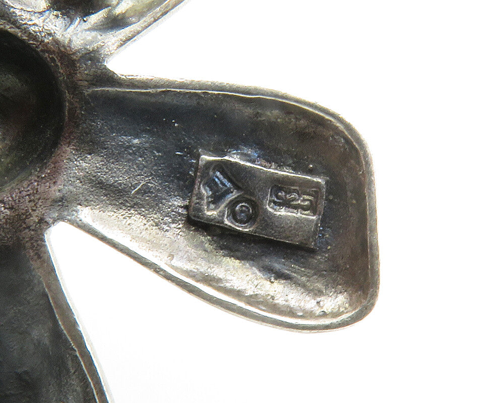 925 Sterling Silver  Vintage Hammered Single Flower Motif Pendant  PT11100