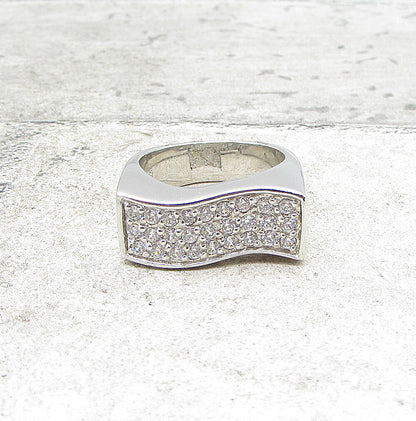 925 Sterling Silver  White Cubic Zirconia Wavy Band Ring Sz 7  RG1575