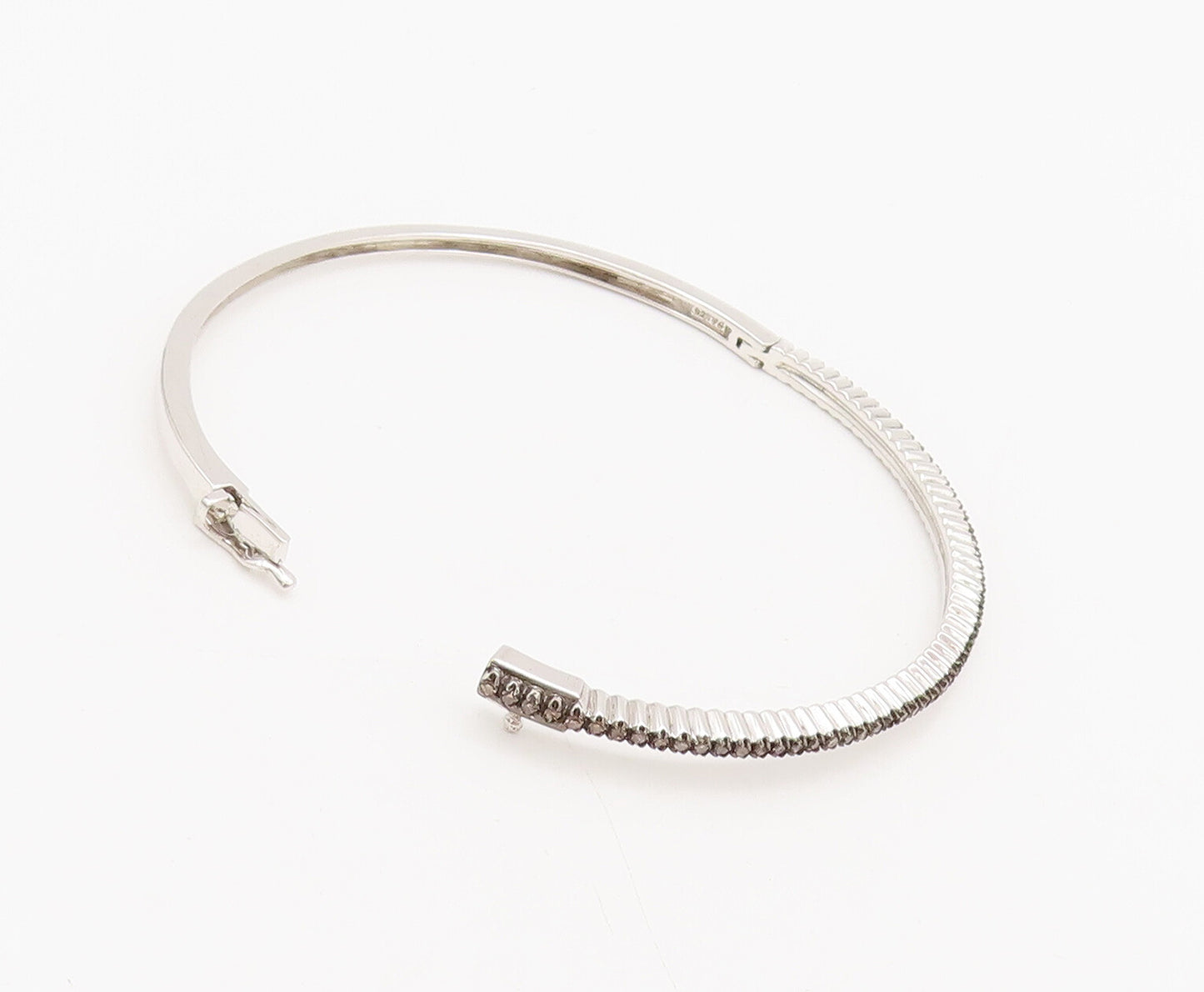 925 Sterling Silver Vintage Genuine Champagne Diamonds Bangle Bracelet BT9987