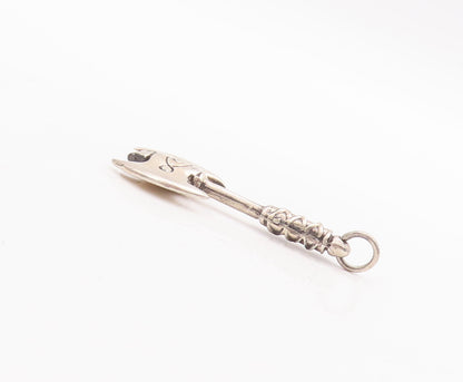 925 Sterling Silver Vintage Pendant Solid Carved Axe Warrior Pendent  PT23280